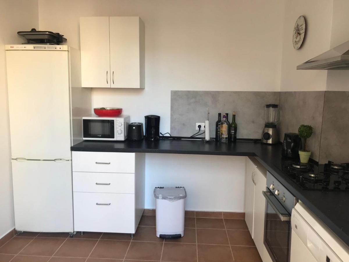 Ferienwohnung Im Zentrum Alicante Esterno foto