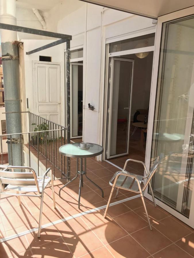 Ferienwohnung Im Zentrum Alicante Esterno foto